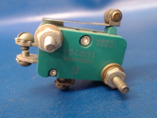 Cessna MS25253-1 Switch-Limit Flap Up or Down