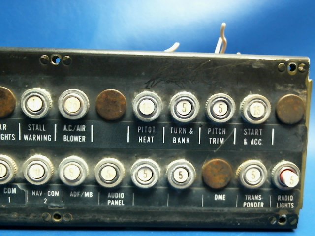 Piper 35209-00 PANEL - Circuit breaker